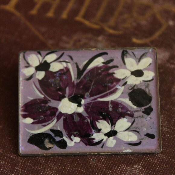 Vintage 1900s 1910s Brooch, Purple Flower Antique Edwardian Clothing Pin, Looped - Picture 1 of 10